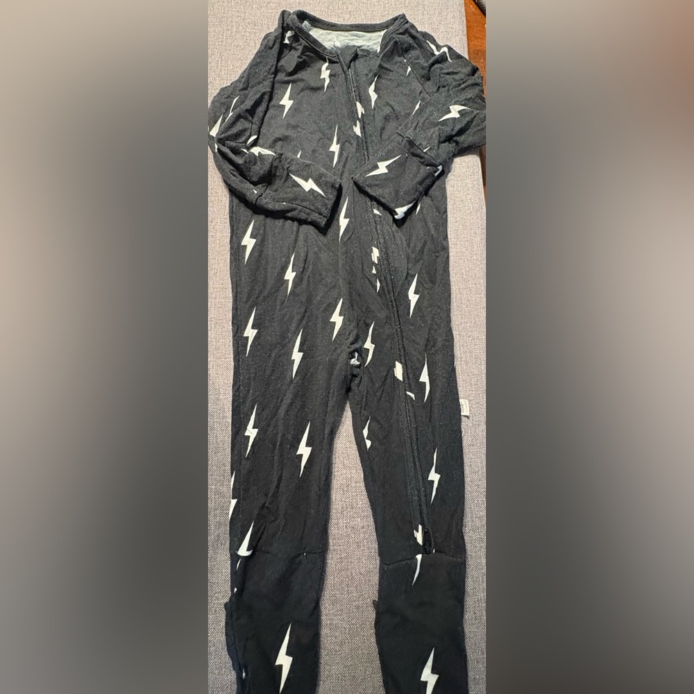 Black Lightning Bolt bamboo